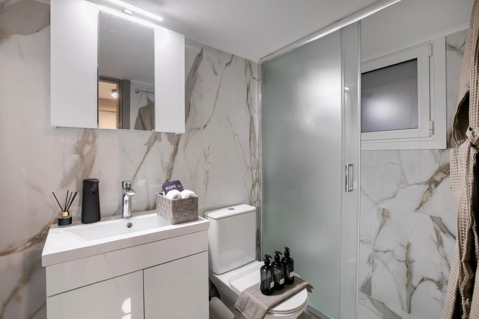Exarcheia Urban Apartment - Lycabettus Hill Афины Экстерьер фото